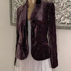 Gorgeous TAHARI Velvet Plum Jacket